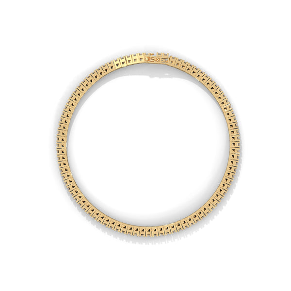 This luxurious tennis bracelet features 51 oval-shaped diamonds, totaling 9.00 carats. With a 7-inch length, it radiates elegance and charm, making it a perfect accessory for any occasion.