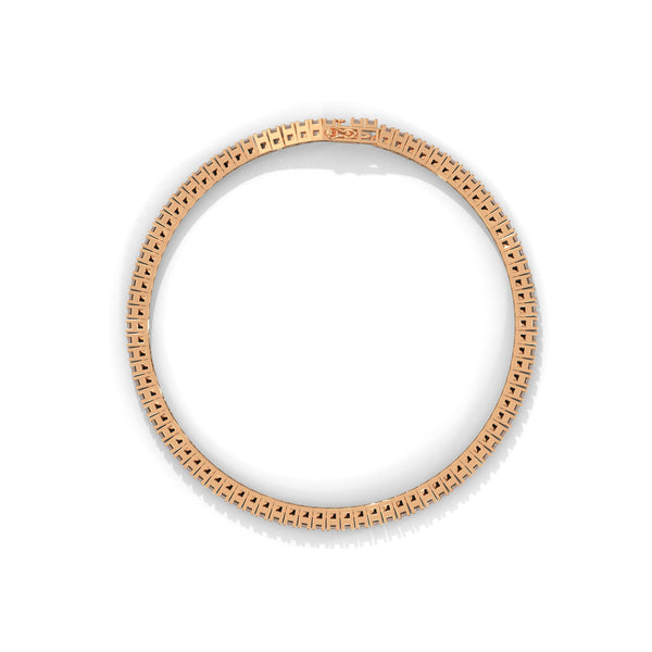 This luxurious tennis bracelet features 51 oval-shaped diamonds, totaling 9.00 carats. With a 7-inch length, it radiates elegance and charm, making it a perfect accessory for any occasion.