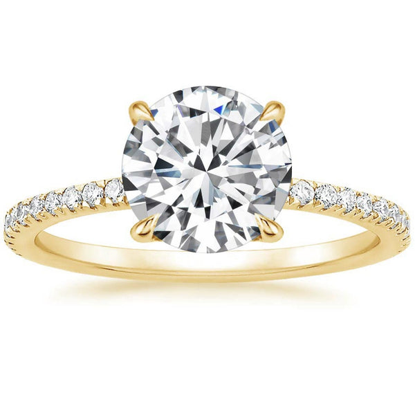 “Round timeless elegance with this yellow gold diamond ring, crafted for brilliance, luxury, and unforgettable moments of true love.”