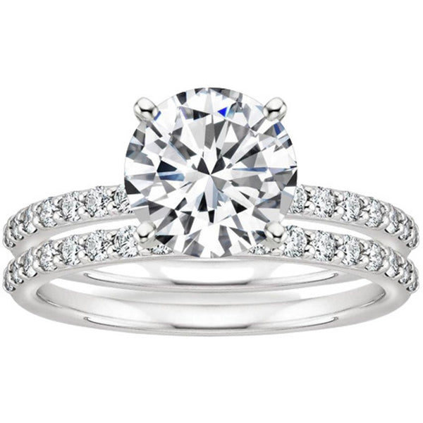 “A dazzling round-cut diamond ring designed for timeless beauty, modern elegance, and unforgettable brilliance—perfect for engagements and luxury gifting.”
