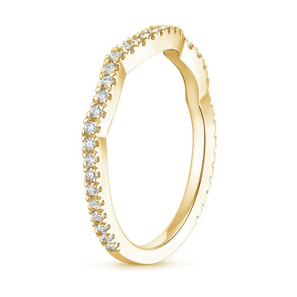 “Experience timeless elegance with this twisted diamond engagement ring, designed for sparkling brilliance, romantic beauty, and unforgettable modern luxury.”