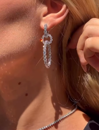 Baguette Shape Diamond Earrings In Large Teardrop style