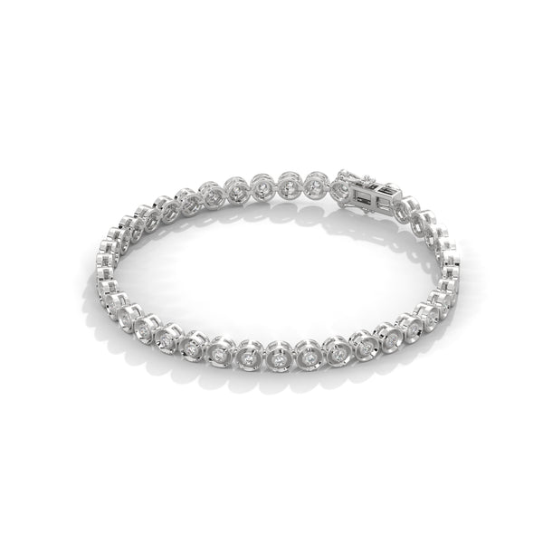 This striking fashion bracelet features 46 marquise-shaped diamonds, totaling 11.42 carats. Its 7-inch length ensures a perfect fit, offering a luxurious and contemporary touch to any look.