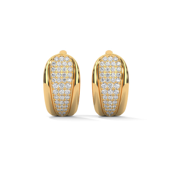 Bold yet graceful, these yellow gold huggie earrings feature a stunning tapered pavé diamond pattern for a refined sparkle.