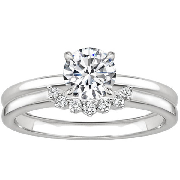 A 7.50-inch fashion bracelet adorned with 22 round-shaped diamonds totaling 4.00 carats—graceful, radiant, and endlessly versatile.