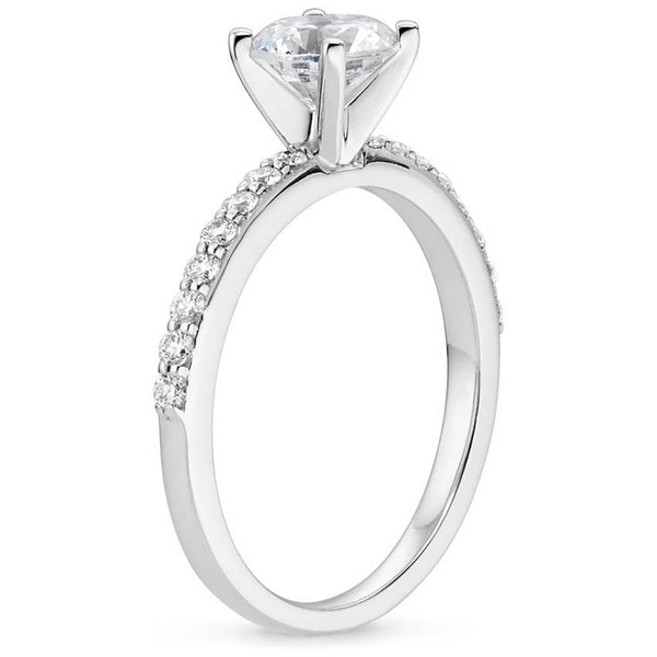 “A dazzling round-cut diamond ring designed for timeless beauty, modern elegance, and unforgettable brilliance—perfect for engagements and luxury gifting.”