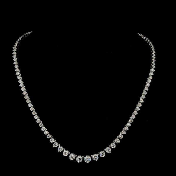 Regal Sparkle Graduated Round Diamond Tennis Necklace in 14K White Gold (11.061 ct. tw.)